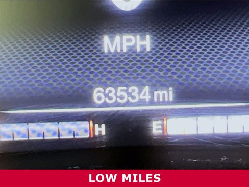 Used 2022 Jeep Renegade Latitude image 17