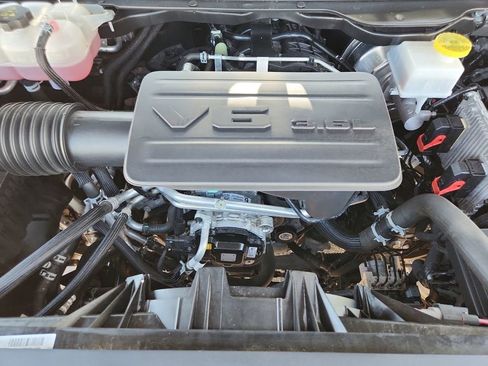 Used 2023 RAM 1500 Big Horn AWD/4WD image 18