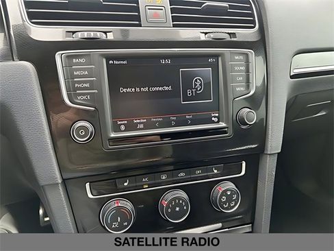 Used 2017 Volkswagen GTI Sport image 27