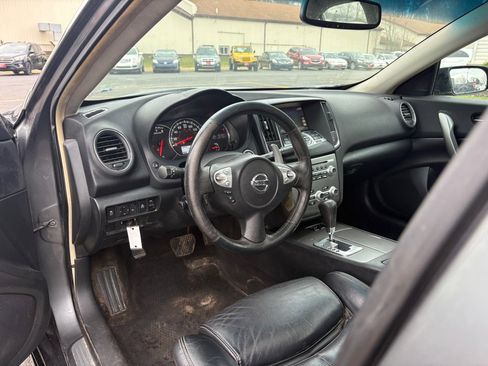 Used 2014 Nissan Maxima 3.5 SV w/ Sport Package image 13