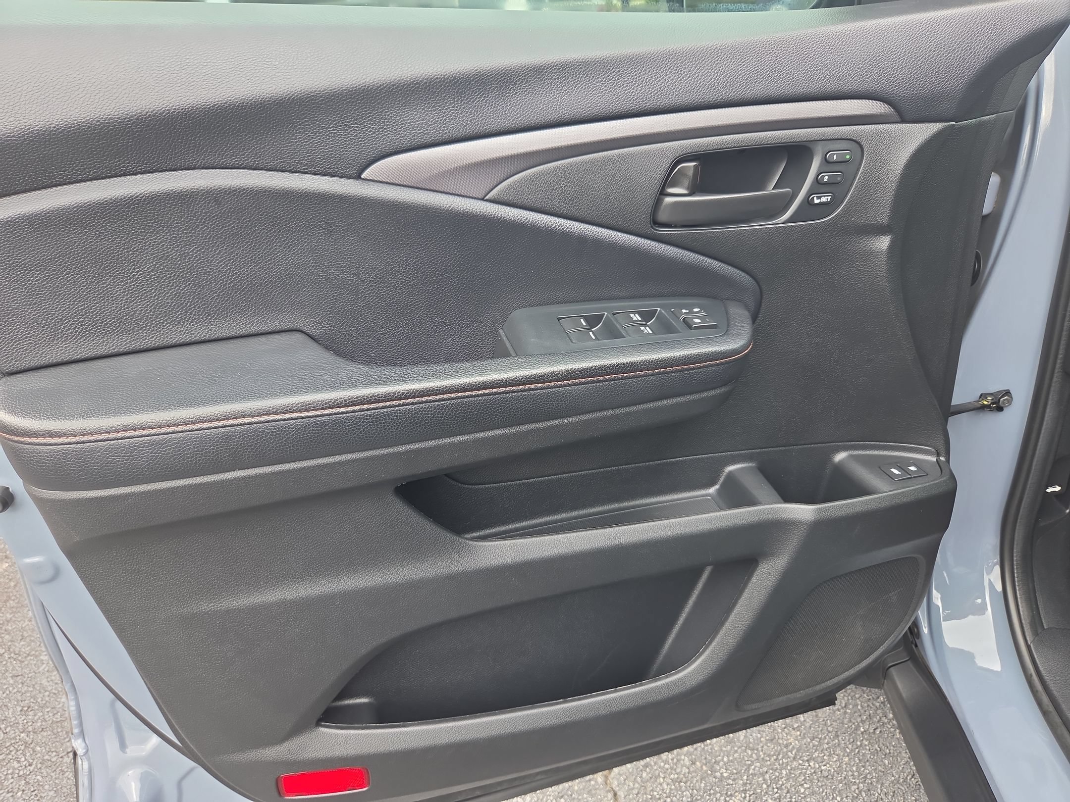 Used 2023 Honda Passport TrailSport image 10