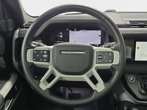 Used 2024 Land Rover Defender 110 X-Dynamic SE AWD/4WD image 13