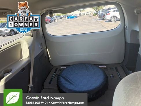 Used 2017 Toyota Sienna LE AWD/4WD image 13
