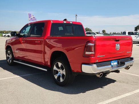 Used 2023 RAM 1500 Laramie AWD/4WD image 3