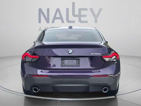 Used 2024 BMW 230i Coupe w/ Convenience Package RWD image 3