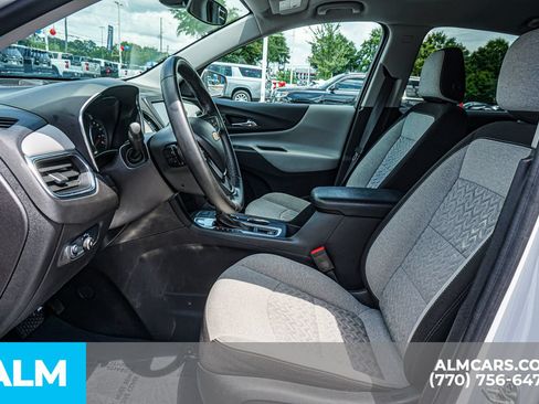 Used 2024 Chevrolet Equinox LT FWD image 21
