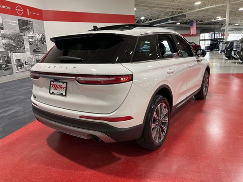 Used 2020 Lincoln Corsair Reserve w/ Equipment Group 201A image 3