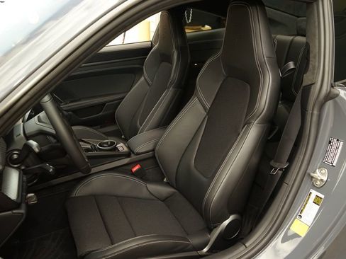 Used 2026 Porsche 911 GT3 image 12