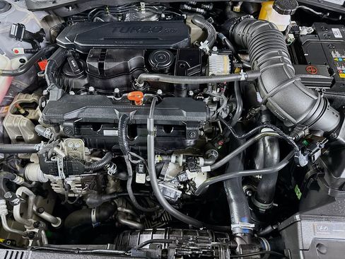 Certified 2025 Hyundai Kona Limited AWD/4WD image 37