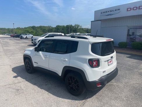 Used 2020 Jeep Renegade Altitude image 7