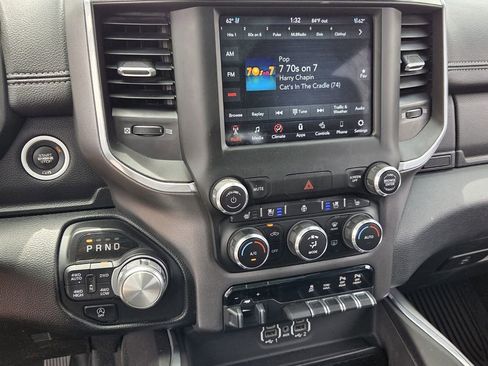 Used 2021 RAM 1500 Laramie w/ Sport Appearance Package AWD/4WD image 16