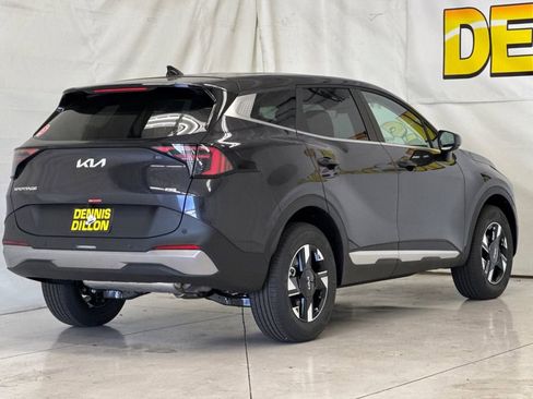 New 2026 Kia Sportage LX AWD/4WD image 4