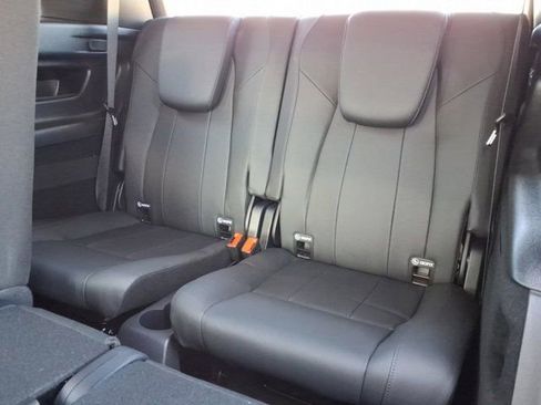 New 2026 Mercedes-Benz GLB 250 4MATIC image 18