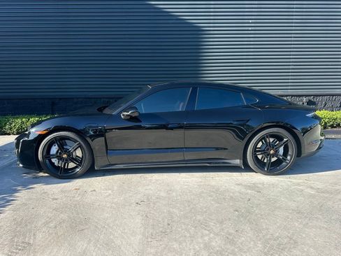 Certified 2023 Porsche Taycan GTS image 2