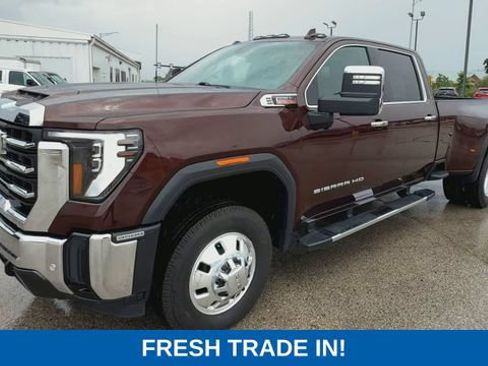 Used 2024 GMC Sierra 3500 SLT w/ SLT Premium Package AWD/4WD image 21