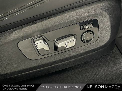 Used 2024 BMW X5 xDrive40i w/ Premium Package image 43