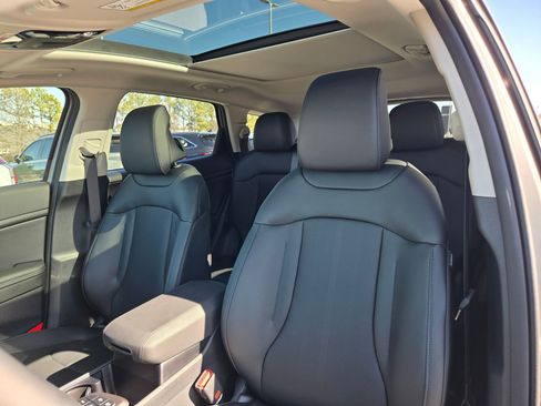 New 2026 Kia Sportage EX w/ EX Panorama Roof Package image 23