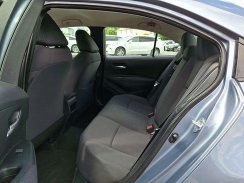 Used 2021 Toyota Corolla LE w/ Carpet Mat Package (TMS) FWD image 10