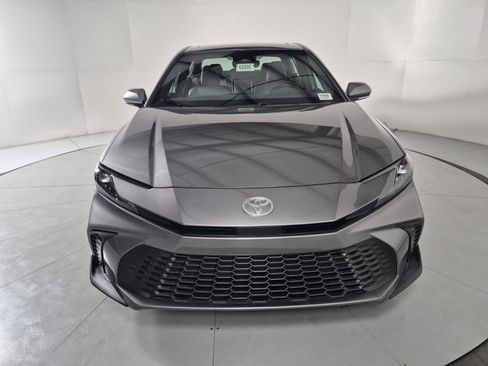 New 2026 Toyota Camry Hybrid image 7