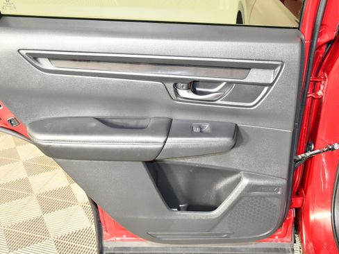 Certified 2025 Honda CR-V LX image 27