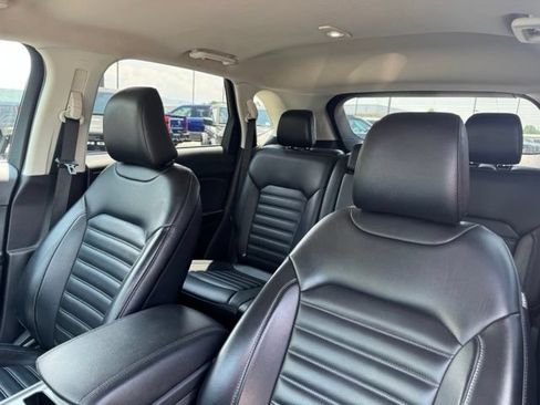 Used 2024 Ford Edge SEL AWD/4WD image 25