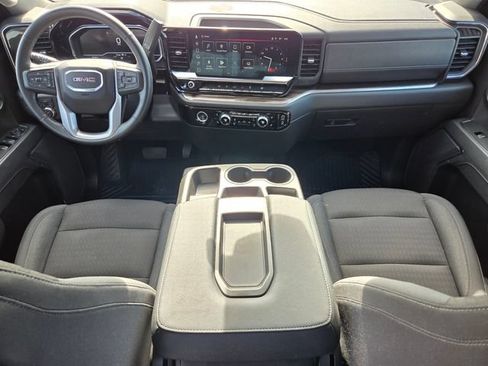 Used 2024 GMC Sierra 1500 Elevation AWD/4WD image 10