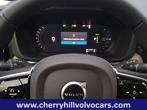 New 2026 Volvo XC60 T8 Ultra w/ Protection Package Premier image 16