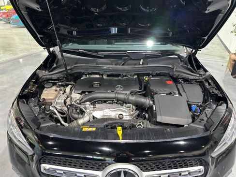 Used 2021 Mercedes-Benz GLA 250 4MATIC image 20