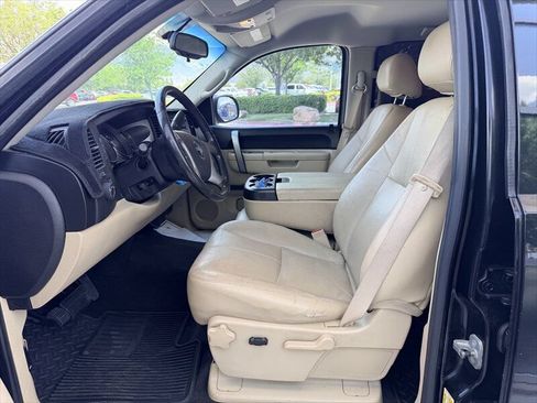 Used 2011 GMC Sierra 1500 SLE w/ Power Tech Package AWD/4WD image 12