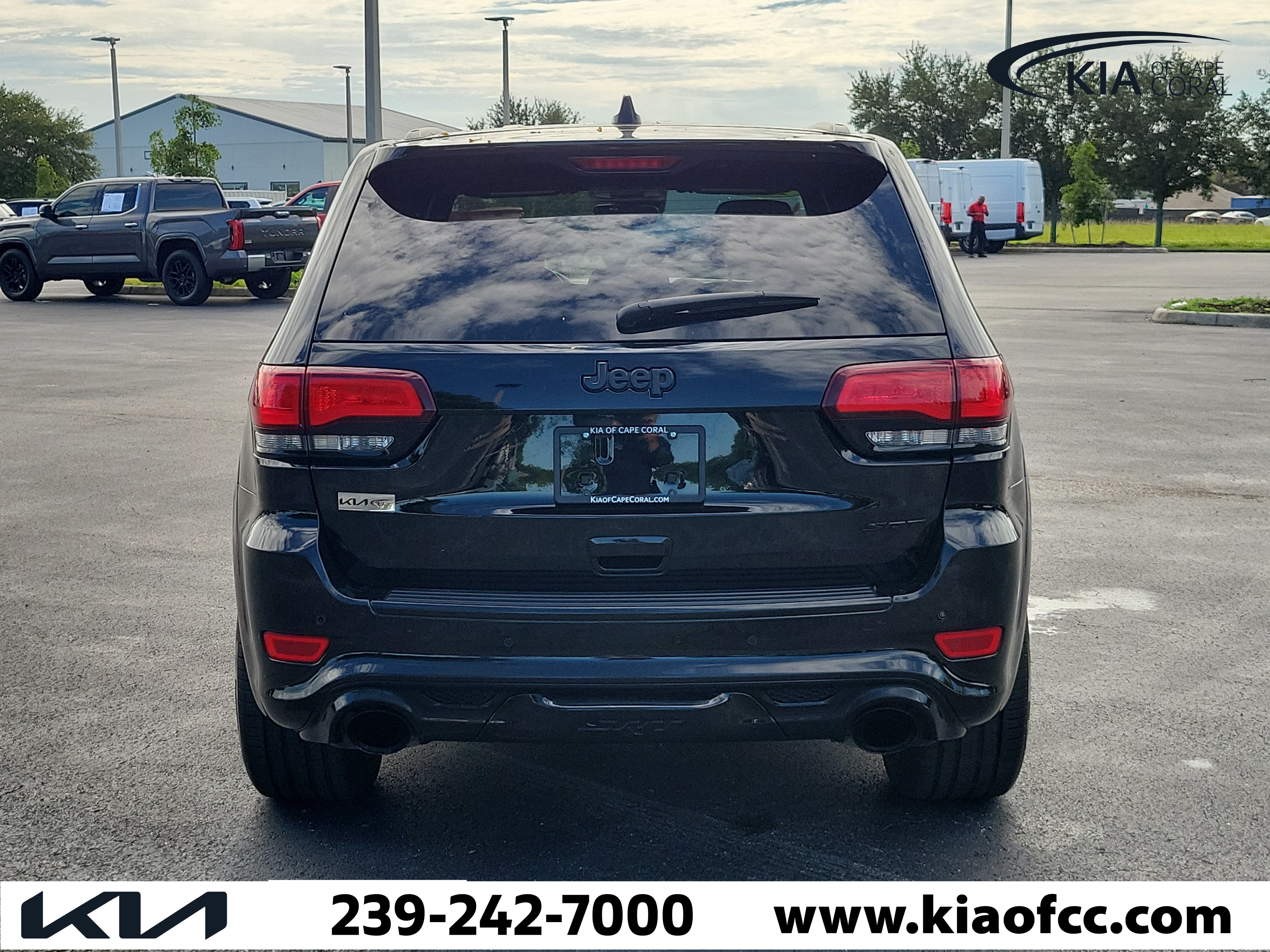 Used 2019 Jeep Grand Cherokee SRT AWD/4WD image 5