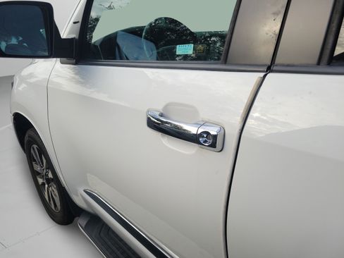 Used 2019 Toyota Sequoia Limited w/ Safety & Convenience Package AWD/4WD image 26
