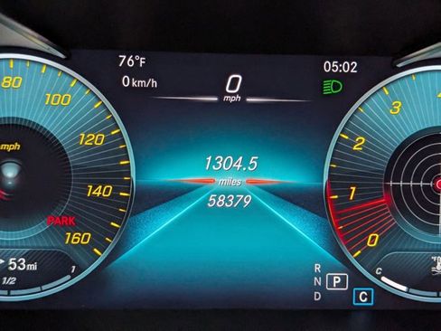 Used 2020 Mercedes-Benz C 300 Sedan image 10