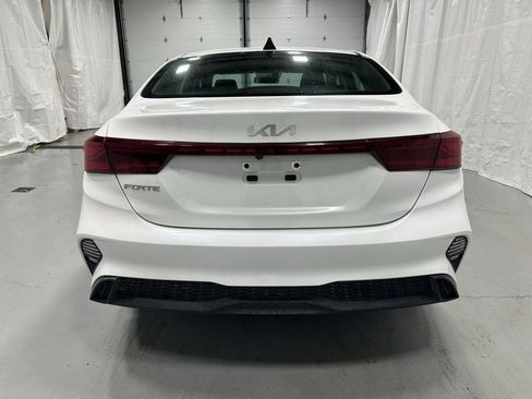 Used 2024 Kia Forte LXS image 6