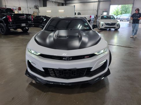 Used 2022 Chevrolet Camaro SS w/ Redline Edition RWD image 7
