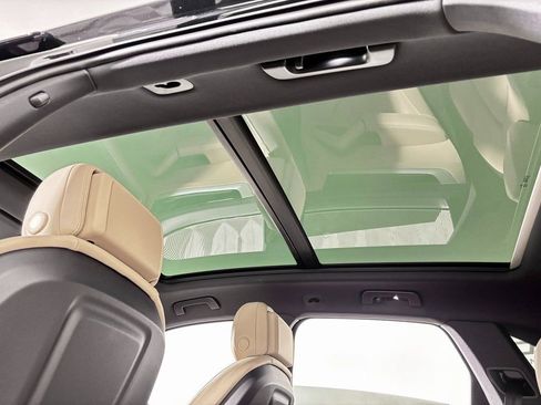 Certified 2026 Porsche Cayenne image 12