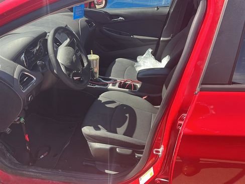 Used 2017 Chevrolet Cruze LS image 5