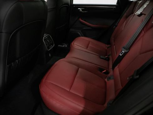 New 2026 Porsche Macan AWD/4WD image 34