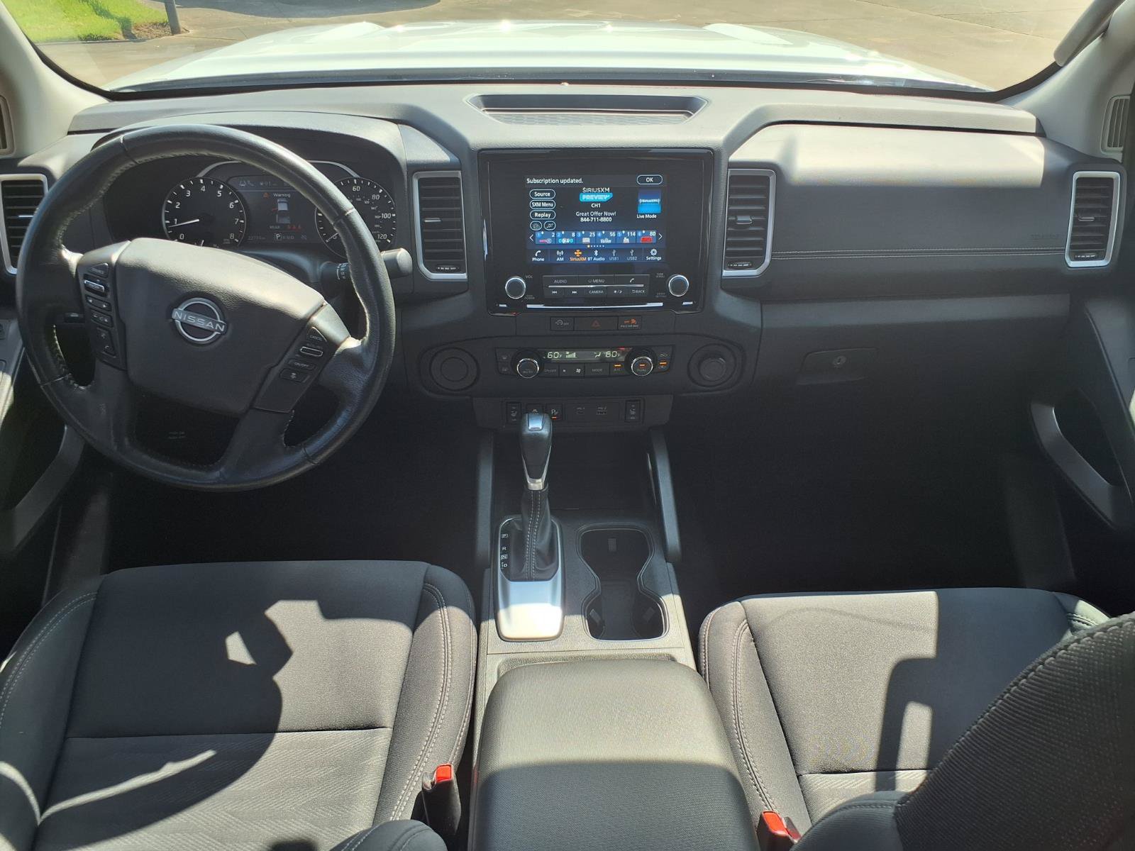 Used 2024 Nissan Frontier SV w/ SV Convenience Package RWD image 11