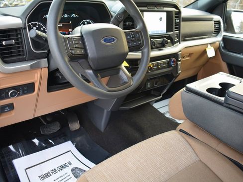 Used 2022 Ford F150 XLT image 10