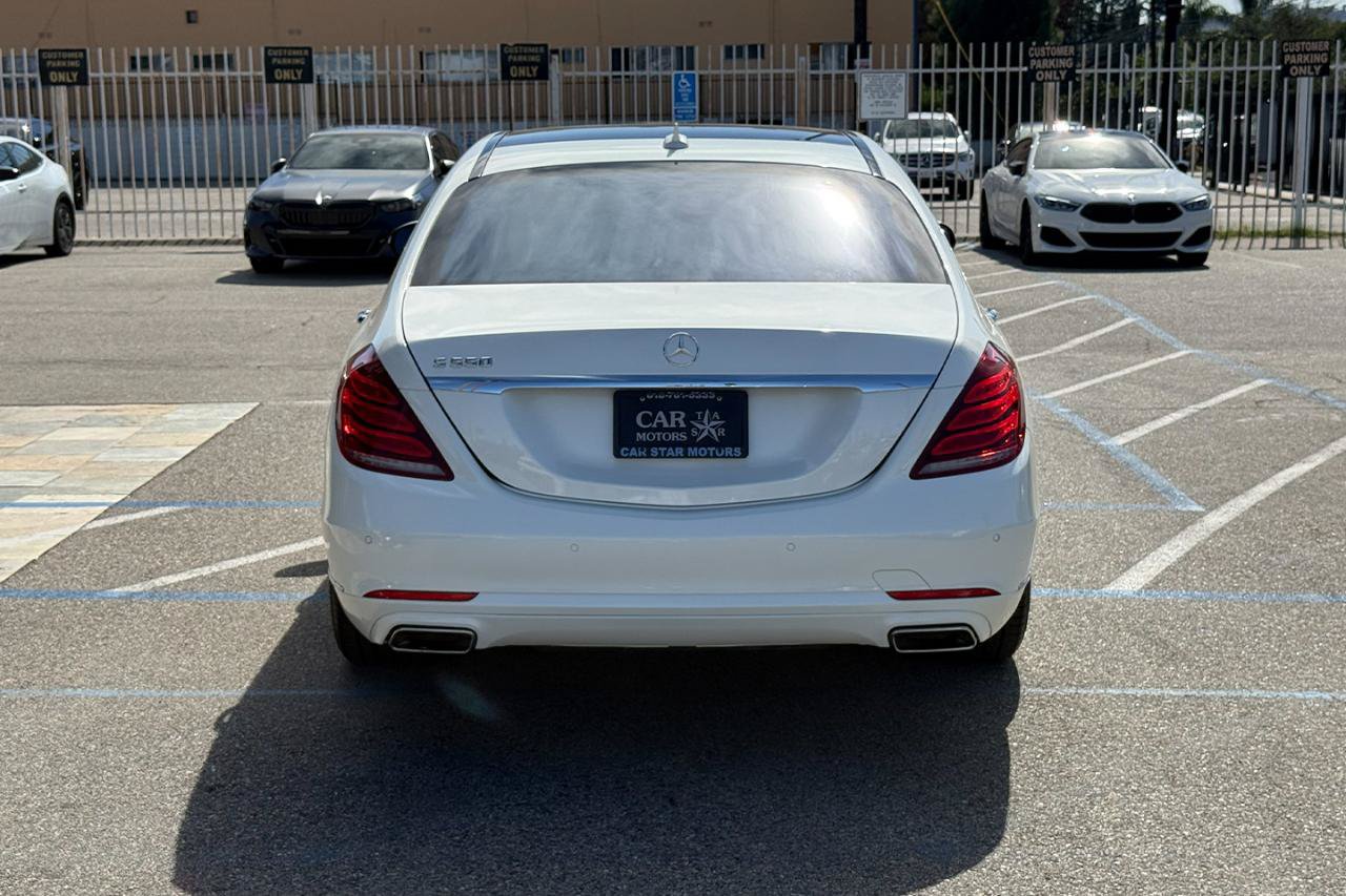 Used 2016 Mercedes-Benz S 550 Sedan w/ Premium Package image 7
