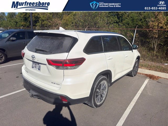 Used 2019 Toyota Highlander XLE AWD/4WD image 7