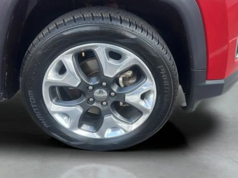 Used 2018 Jeep Compass Limited w/ Navigation Group FWD image 31