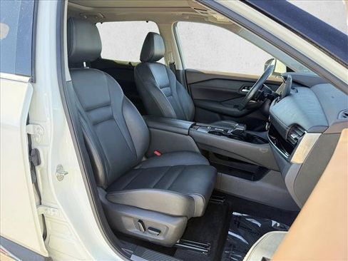 Used 2023 Nissan Rogue SL w/ SL Premium Package FWD image 13