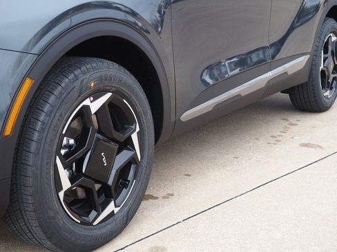 New 2026 Kia Sportage EX image 10