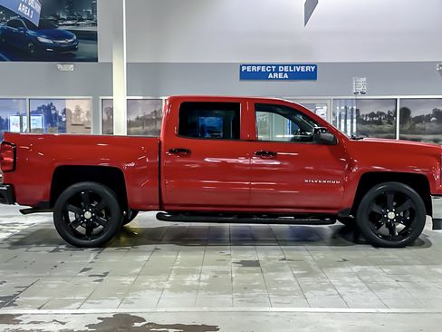 Used 2015 Chevrolet Silverado 1500 LT w/ Rally 2 Edition image 6