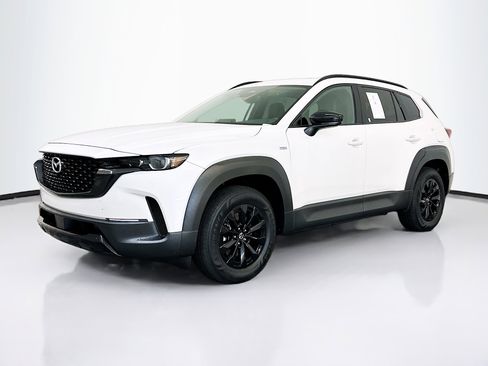 Used 2025 MAZDA CX-50 AWD 2.5 Hybrid w/ Premium Pkg image 3