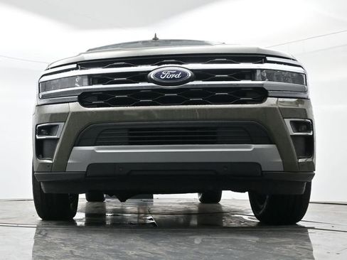 Used 2024 Ford Expedition Max Limited image 33