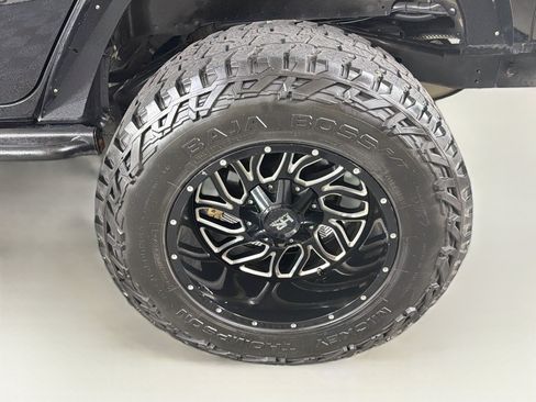 Used 2016 Jeep Wrangler Unlimited Sport w/ Quick Order Package 24S AWD/4WD image 11
