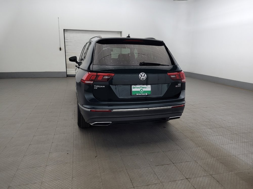 Used 2018 Volkswagen Tiguan SE w/ Panoramic Sunroof Package AWD/4WD image 6
