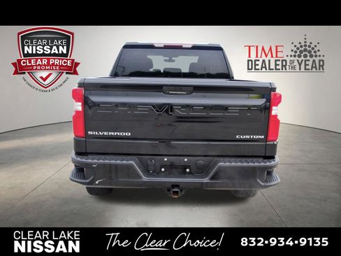 Used 2021 Chevrolet Silverado 1500 Custom AWD/4WD image 6